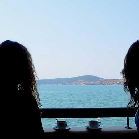 Ayvalik Palas Hotel Екстериор снимка