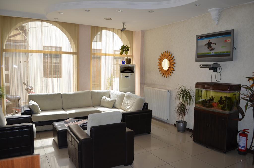 Ayvalik Palas Hotel Екстериор снимка