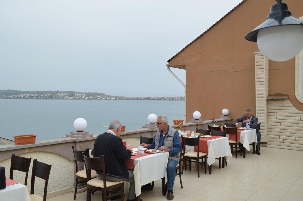 Ayvalik Palas Hotel Екстериор снимка