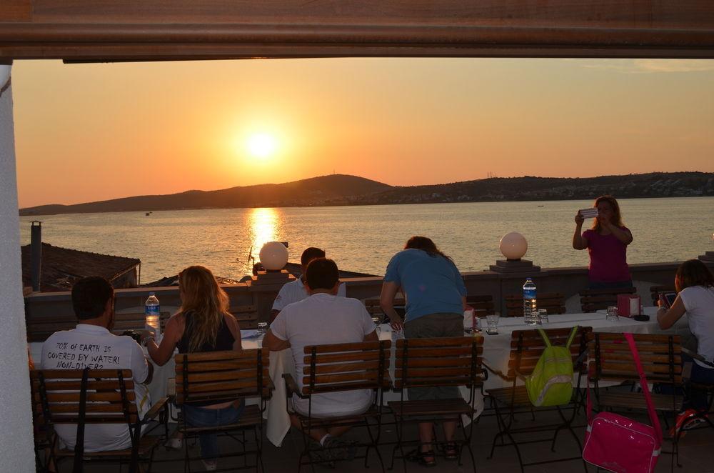 Ayvalik Palas Hotel Екстериор снимка