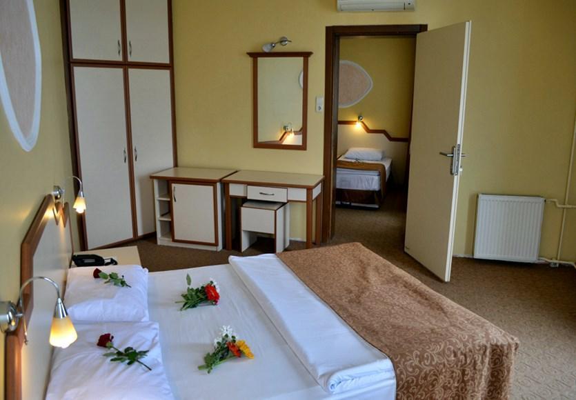 Ayvalik Palas Hotel Екстериор снимка