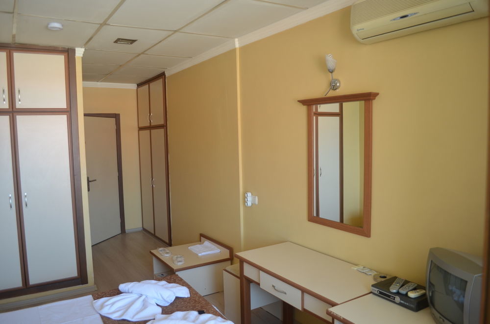 Ayvalik Palas Hotel Екстериор снимка