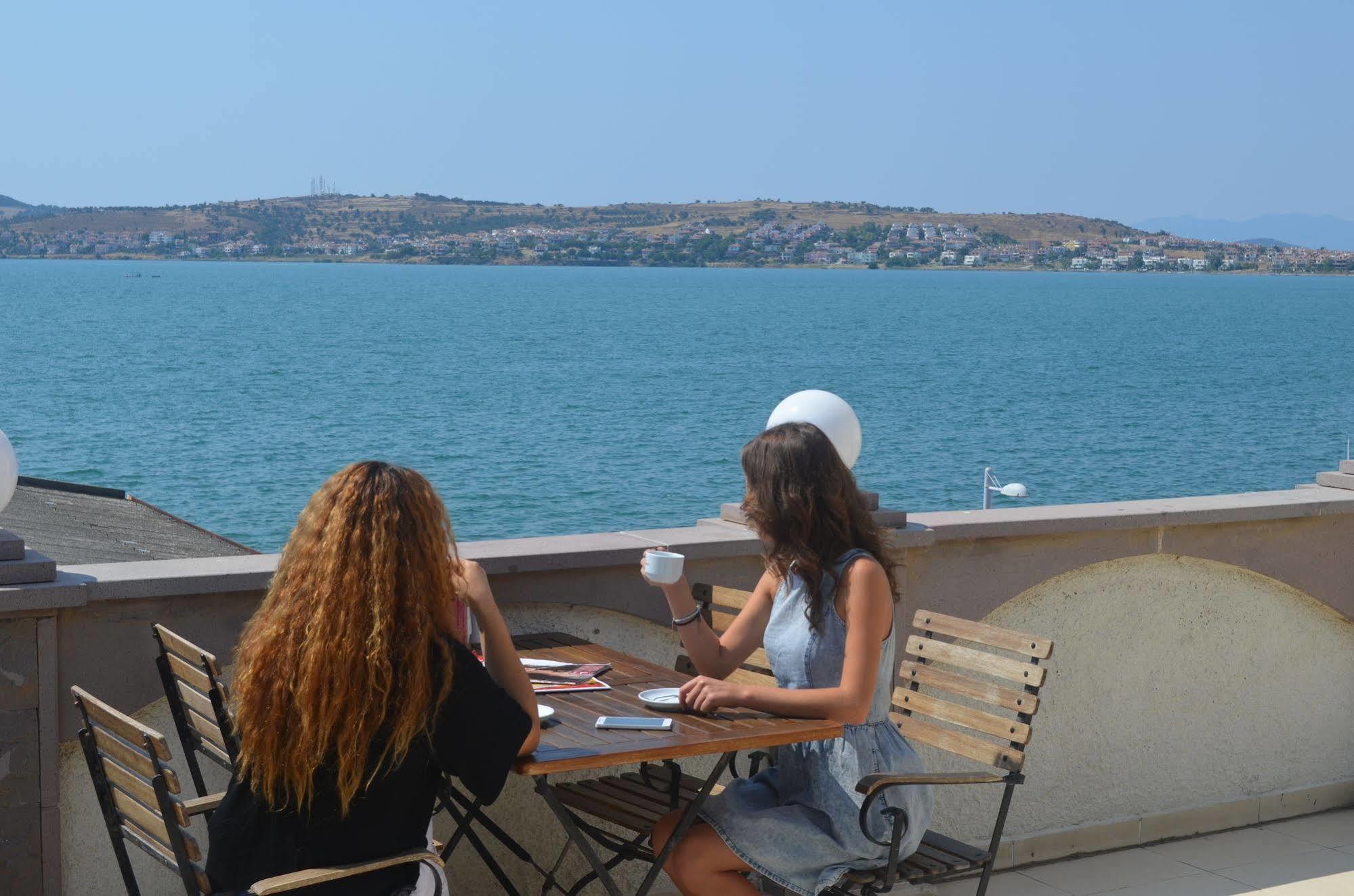 Ayvalik Palas Hotel Екстериор снимка