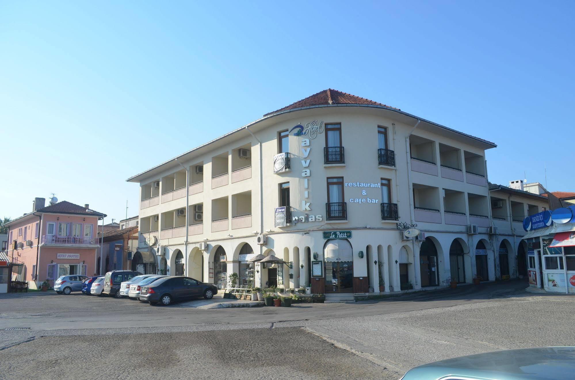 Ayvalik Palas Hotel Екстериор снимка