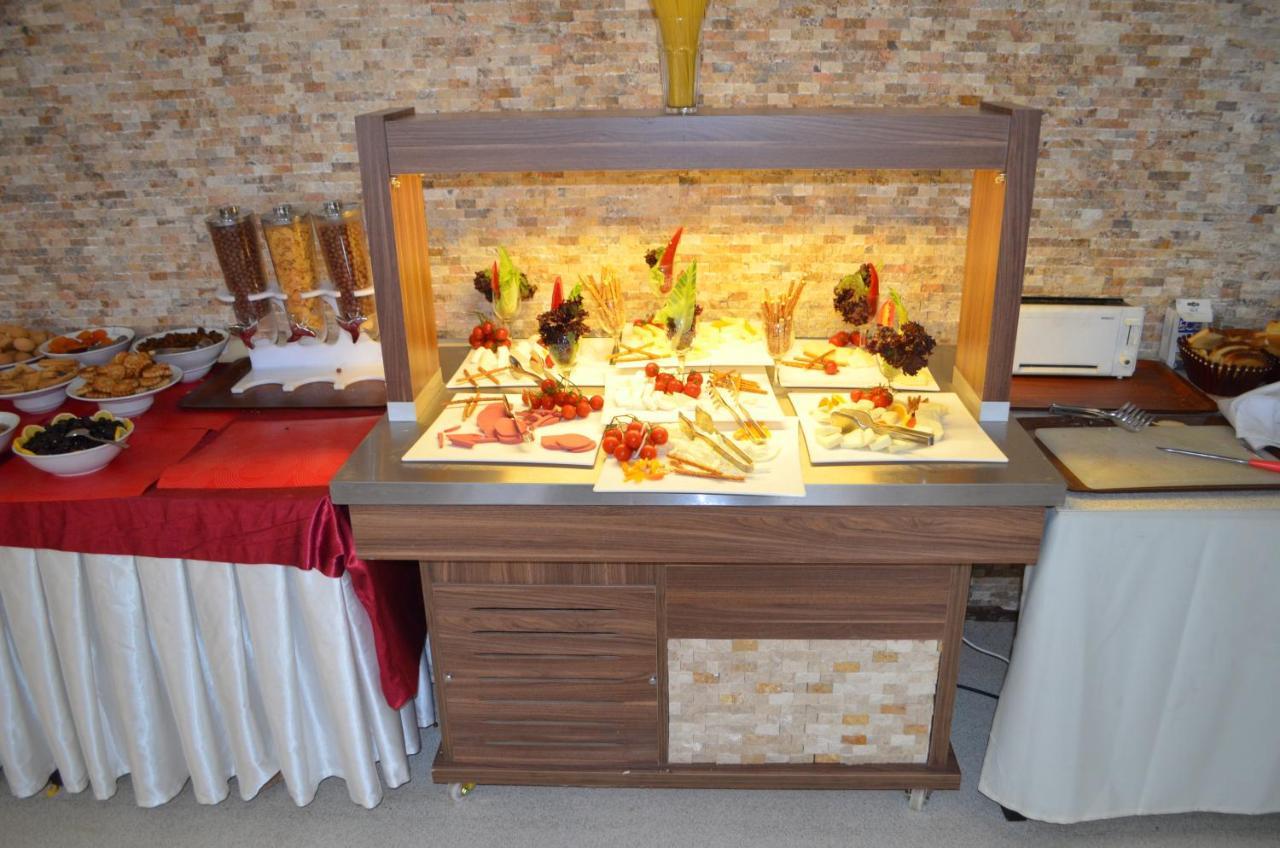 Ayvalik Palas Hotel Екстериор снимка